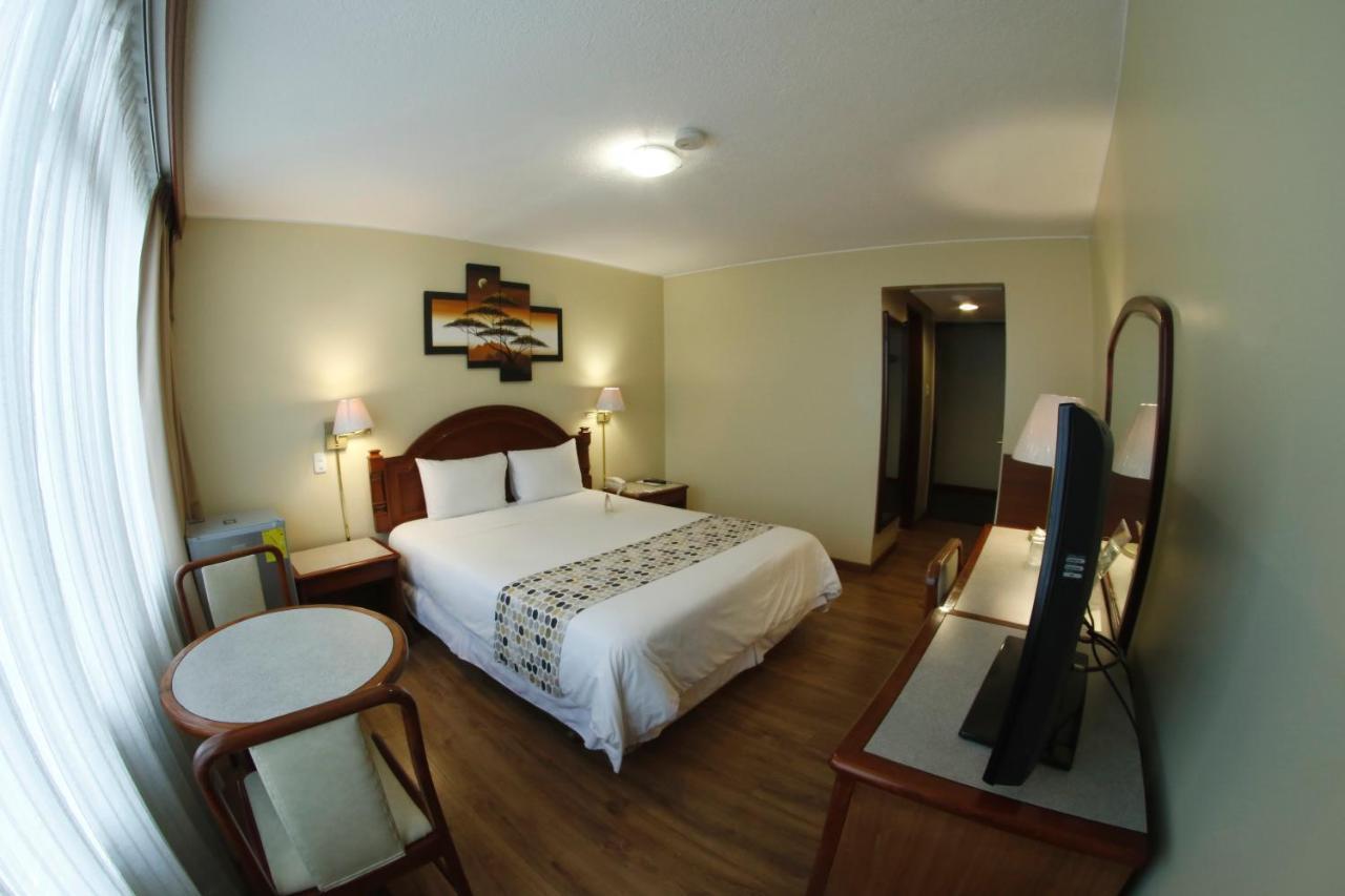 Hotel Republica Кіто Екстер'єр фото